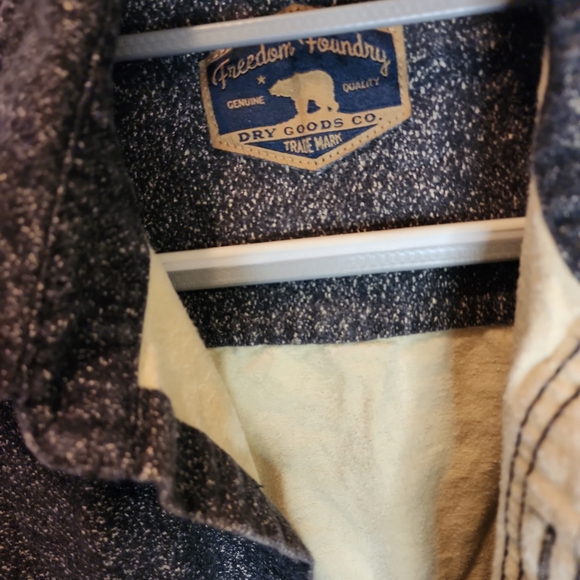 Men's Freedom Foundry flannel shirt - Picture 2 of 5